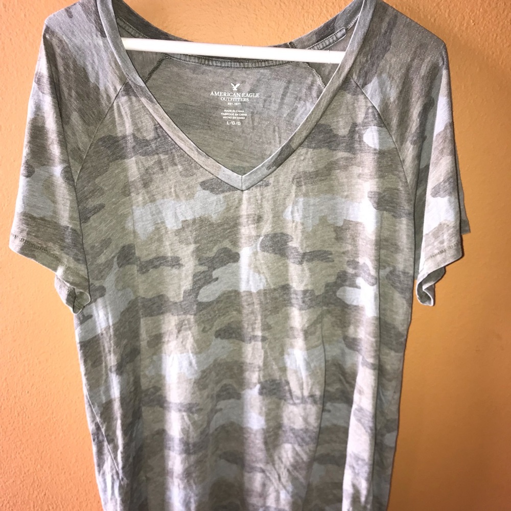 AE T-shirt